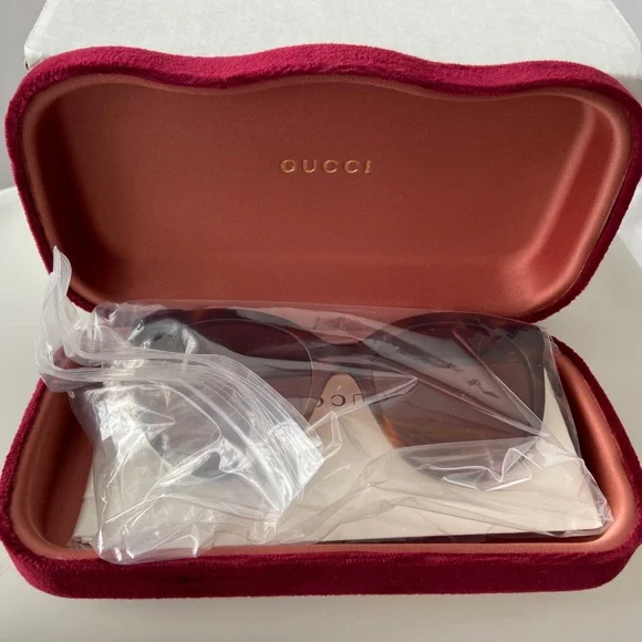 GUCCI Cat Eye Havana White Crystal Brown 54 mm Women\'s Sunglasses - NWT GUCCI Cat Eye Havana White Crystal Brown 54 mm Women main image 4